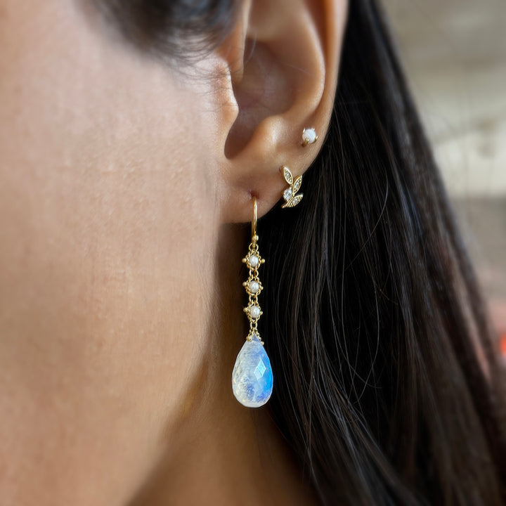 Moonstone & Freshwater Pearl Drop Earrings - "Lucía"