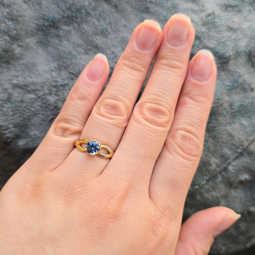 Montana Sapphire & Yellow Gold Solitaire Ring - "Stag"