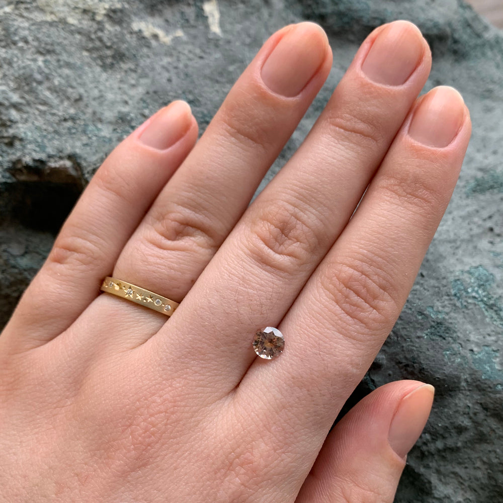 Montana Sapphire, 0.89ct - "Peachy Keen"