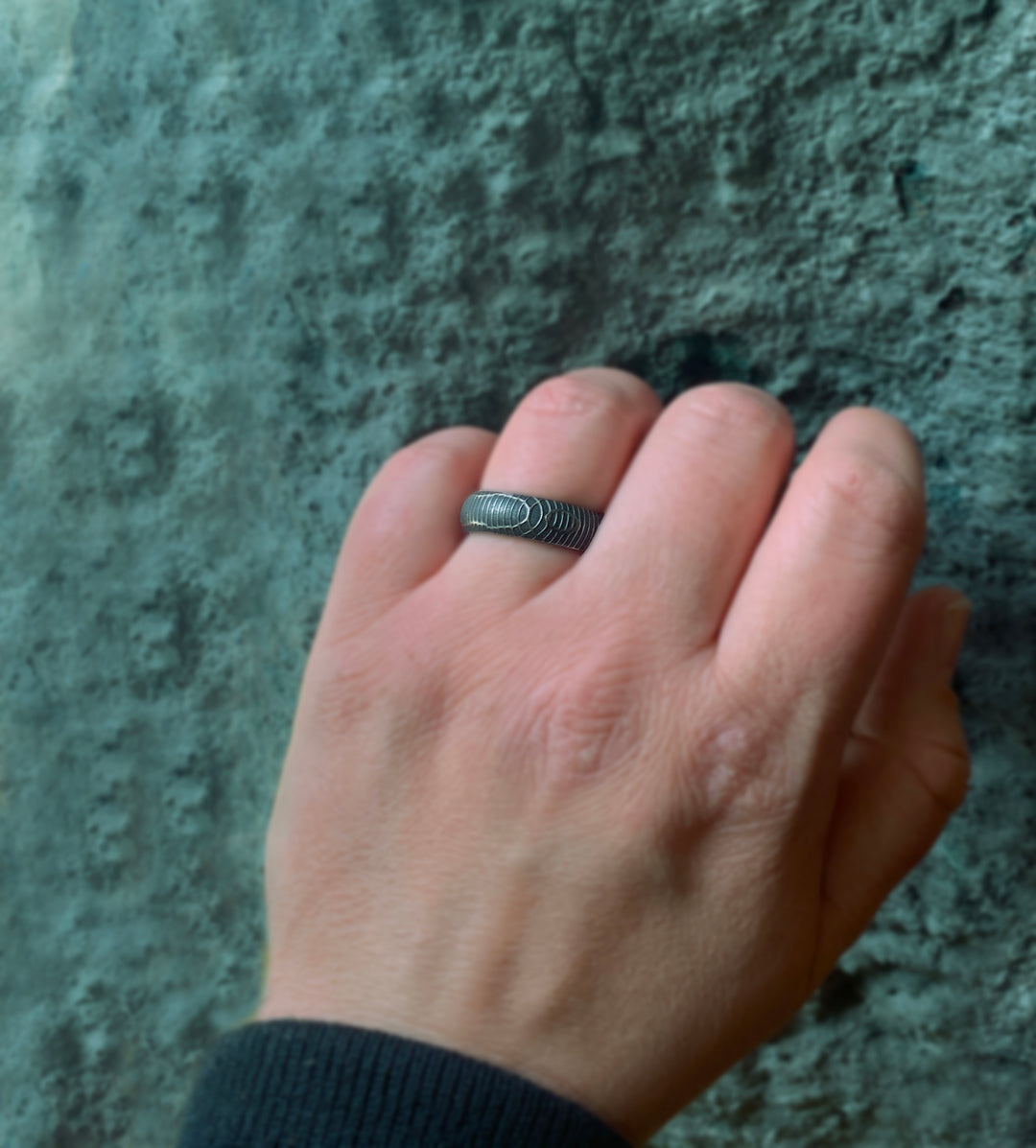 Damascus Steel & Forged Carbon Fiber Band - "Venom"