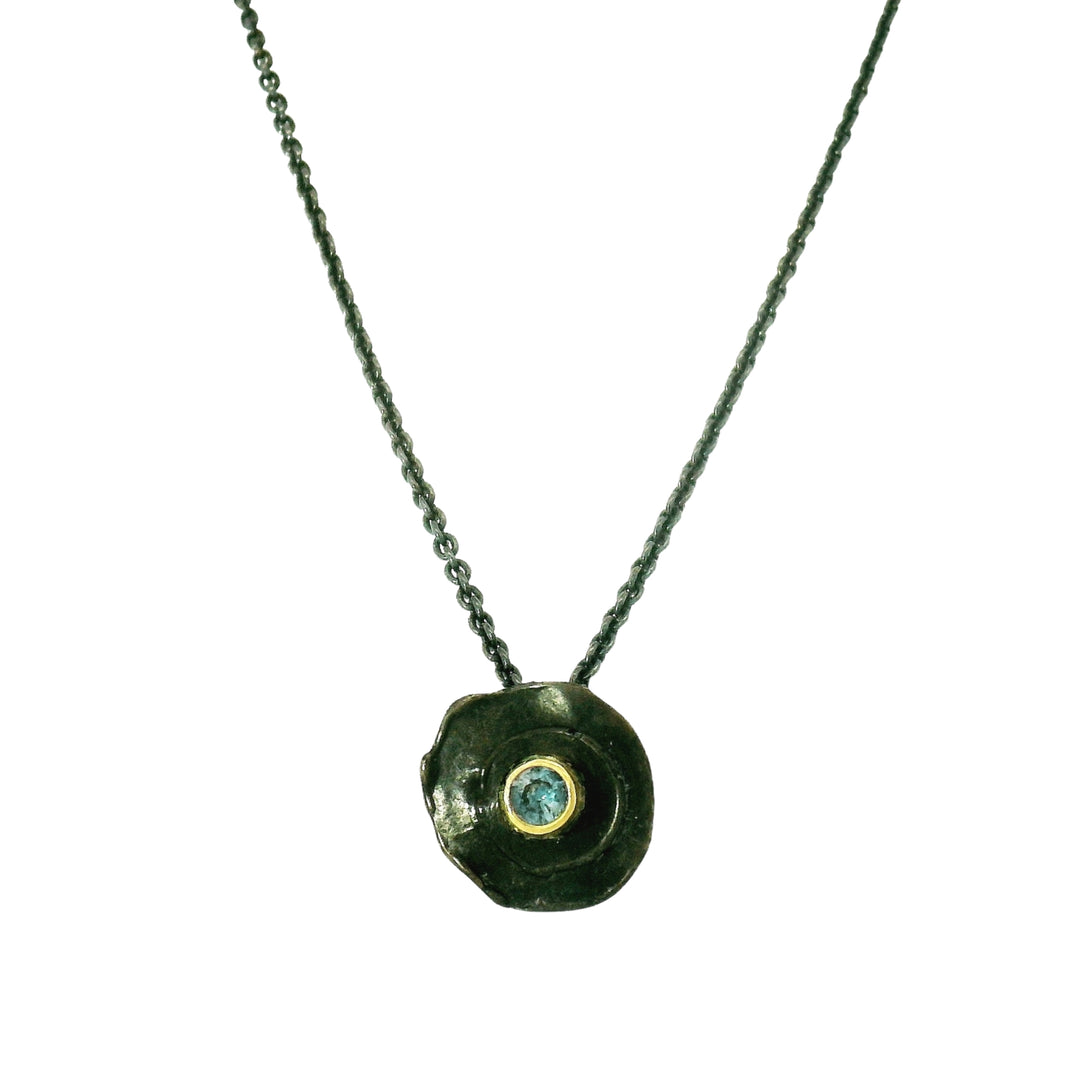 Centerfire Montana sapphire pendant in oxidized sterling silver