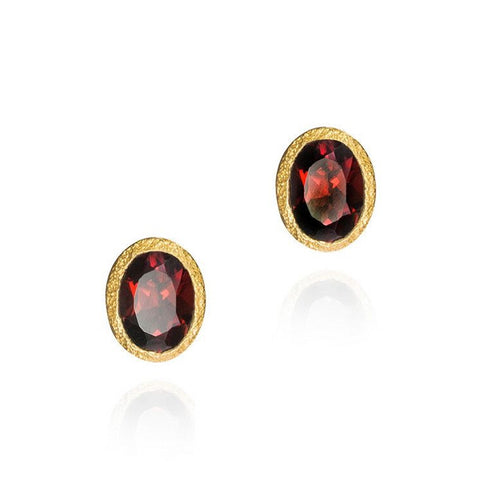 Garnet Stud Earrings in Gold Vermeil - "Zen"