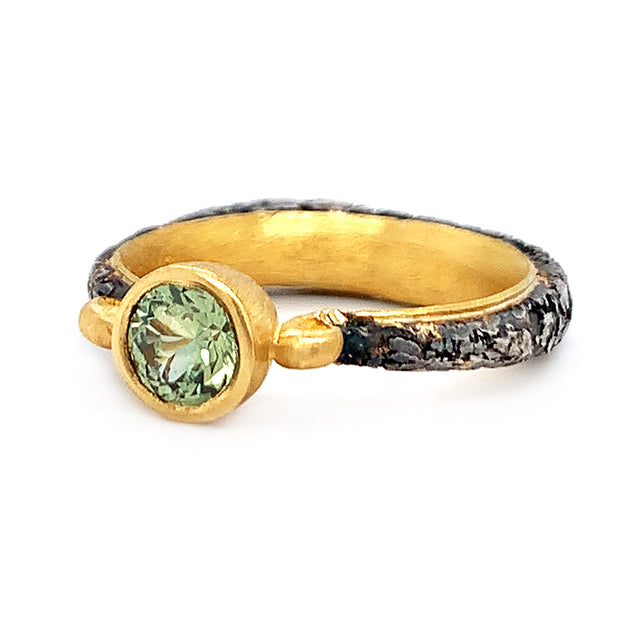 Green Montana Sapphire Ring - Vetus "Lyra"