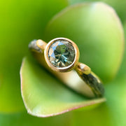 Green Montana Sapphire Ring - Vetus "Lyra"