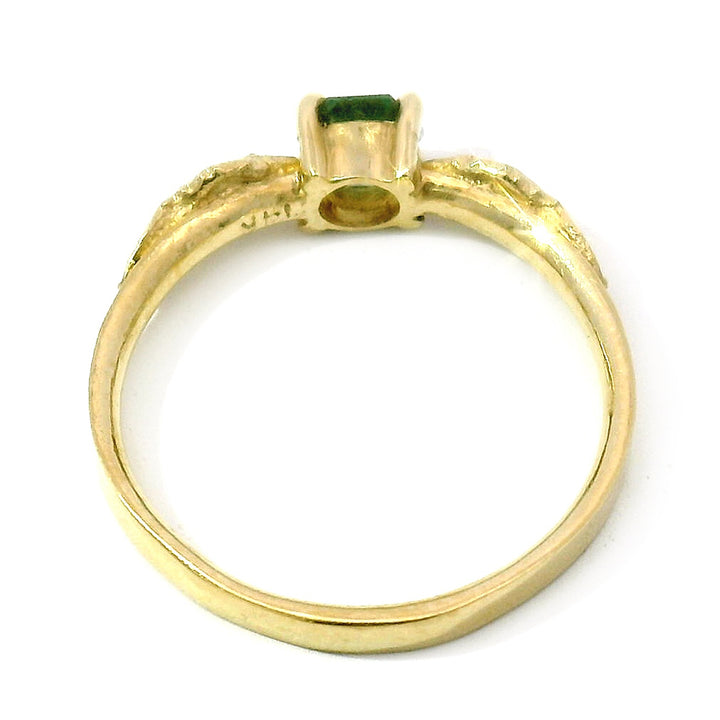 Montana Sapphire & Yellow Gold Gauntlet Ring - "Stronghold"