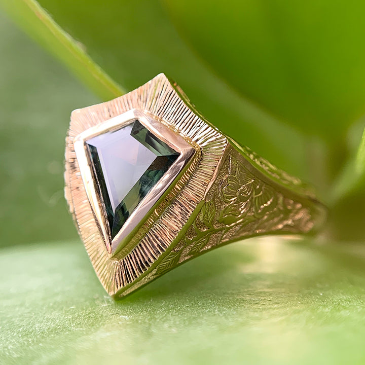 Montana Sapphire & Yellow Gold Ring - "Lancebreaker Signet"