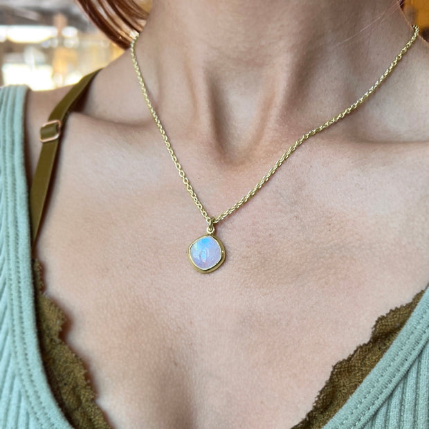 Gold Vermeil & Kite-Shaped Rainbow Moonstone Necklace