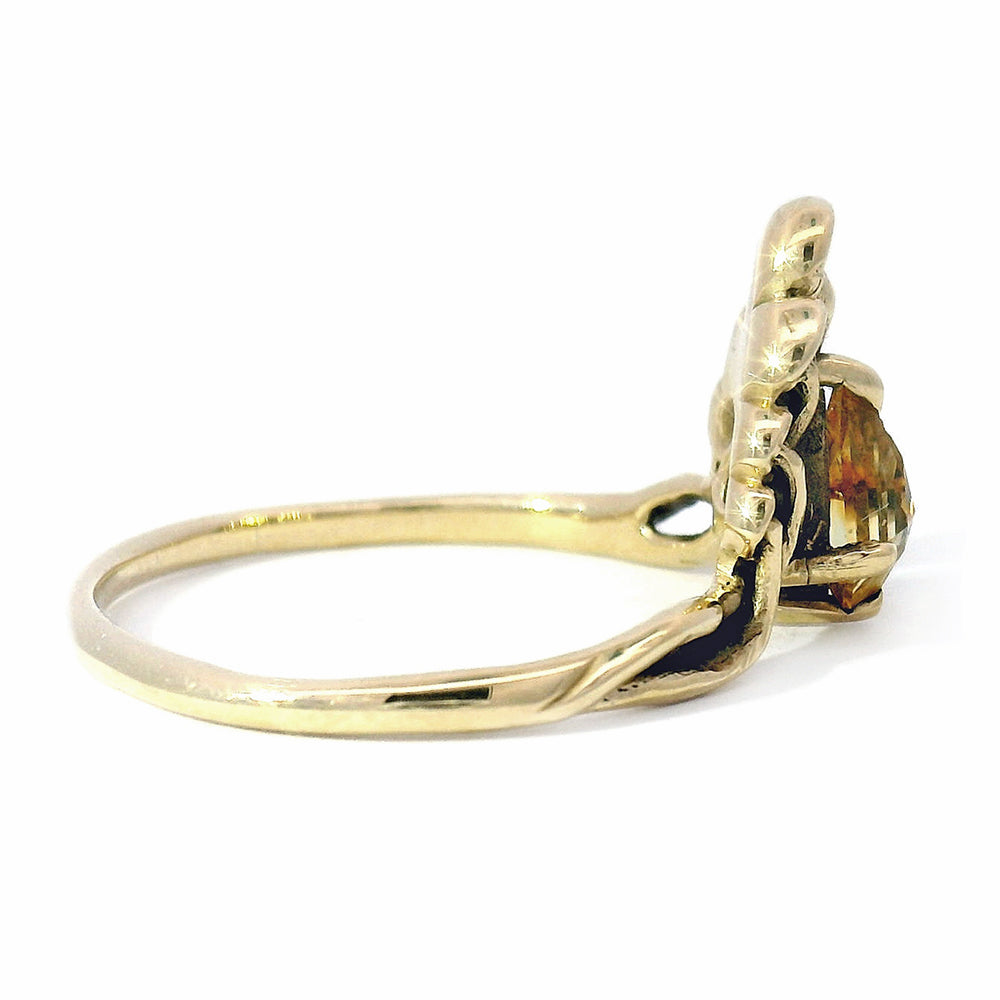 Kite-Shaped Montana Sapphire Ring - "Mushroom Peak"