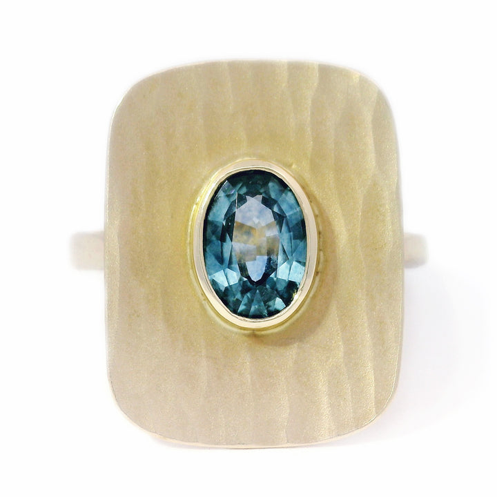 Montana Sapphire & Yellow Gold Crest Ring- "Metolius "