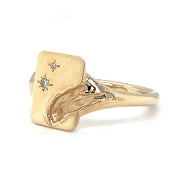 Le Conte Eunmi Han 14K Yellow Gold Van Gogh Sunflower Diamond and Paint Stroke Signet Ring Quarter View