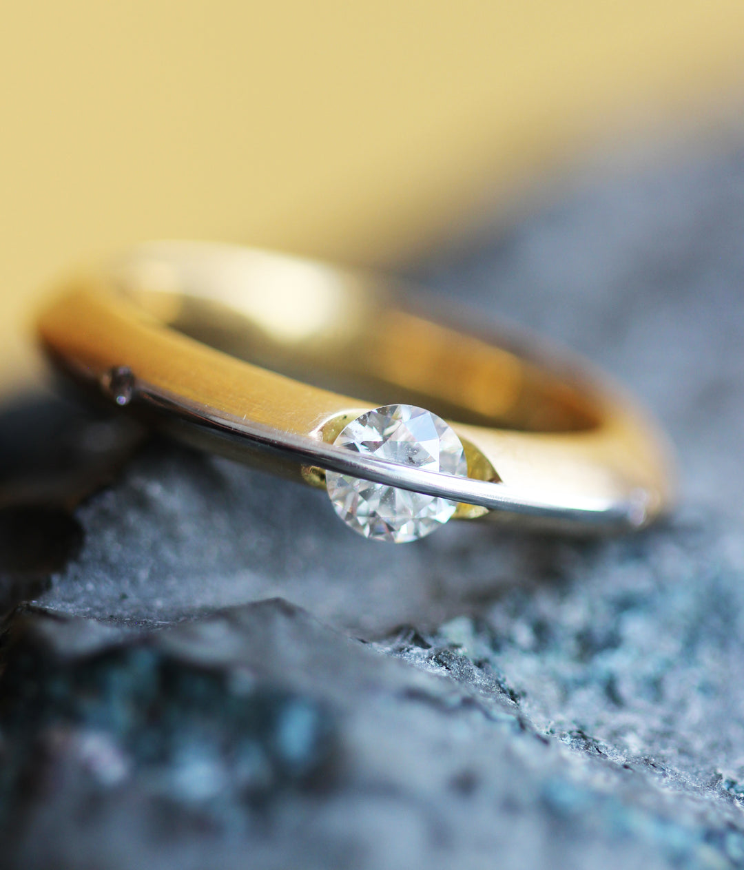 Free-Moving Diamond Ring - "Liberté Arcana"