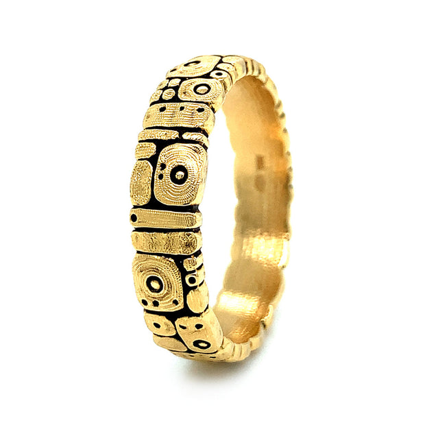 Textured 18K Yellow Gold Band - "Flora"